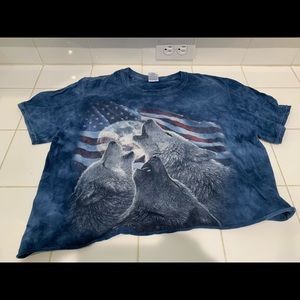 Wolves Tee